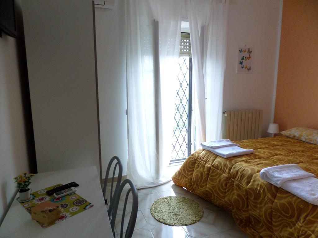 B&B Villino Lory Marino Esterno foto
