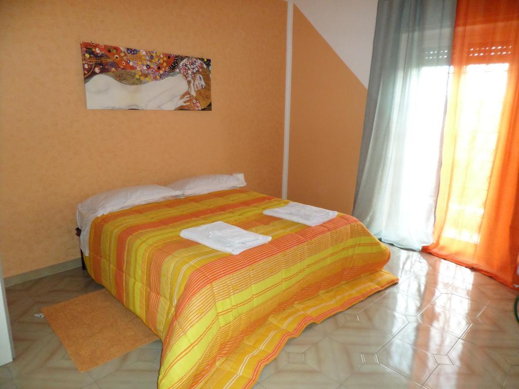 B&B Villino Lory Marino Camera foto