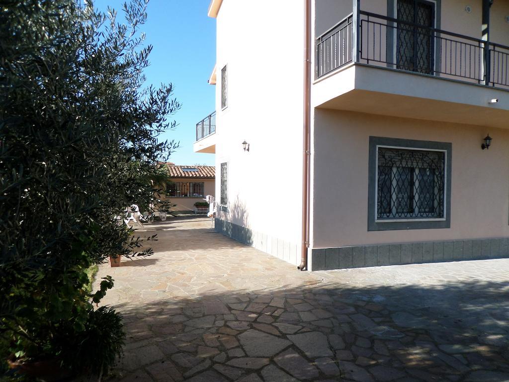 B&B Villino Lory Marino Esterno foto