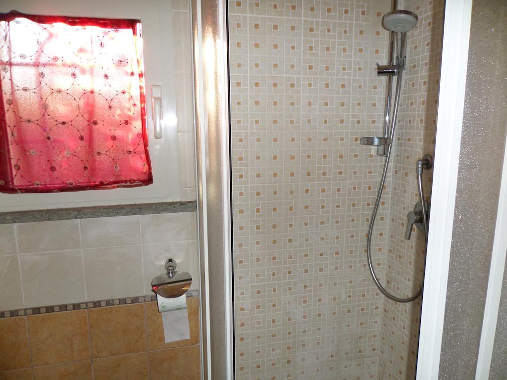 B&B Villino Lory Marino Esterno foto